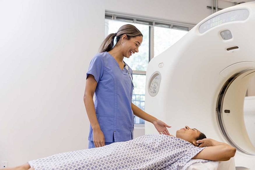 MRI Professionals Prepare Patients